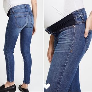 Madewell // Maternity Skinny Jeans in Larkspur